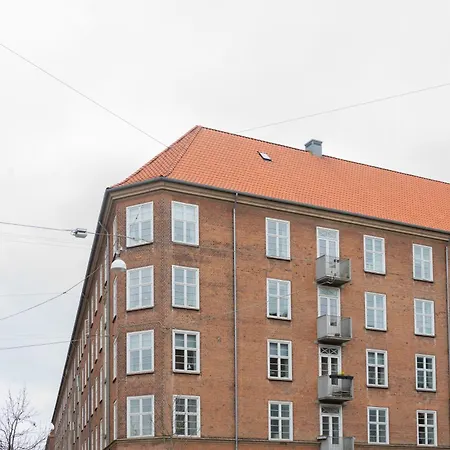 3-br W A Balcony In Frederiksberg - 203 아파트